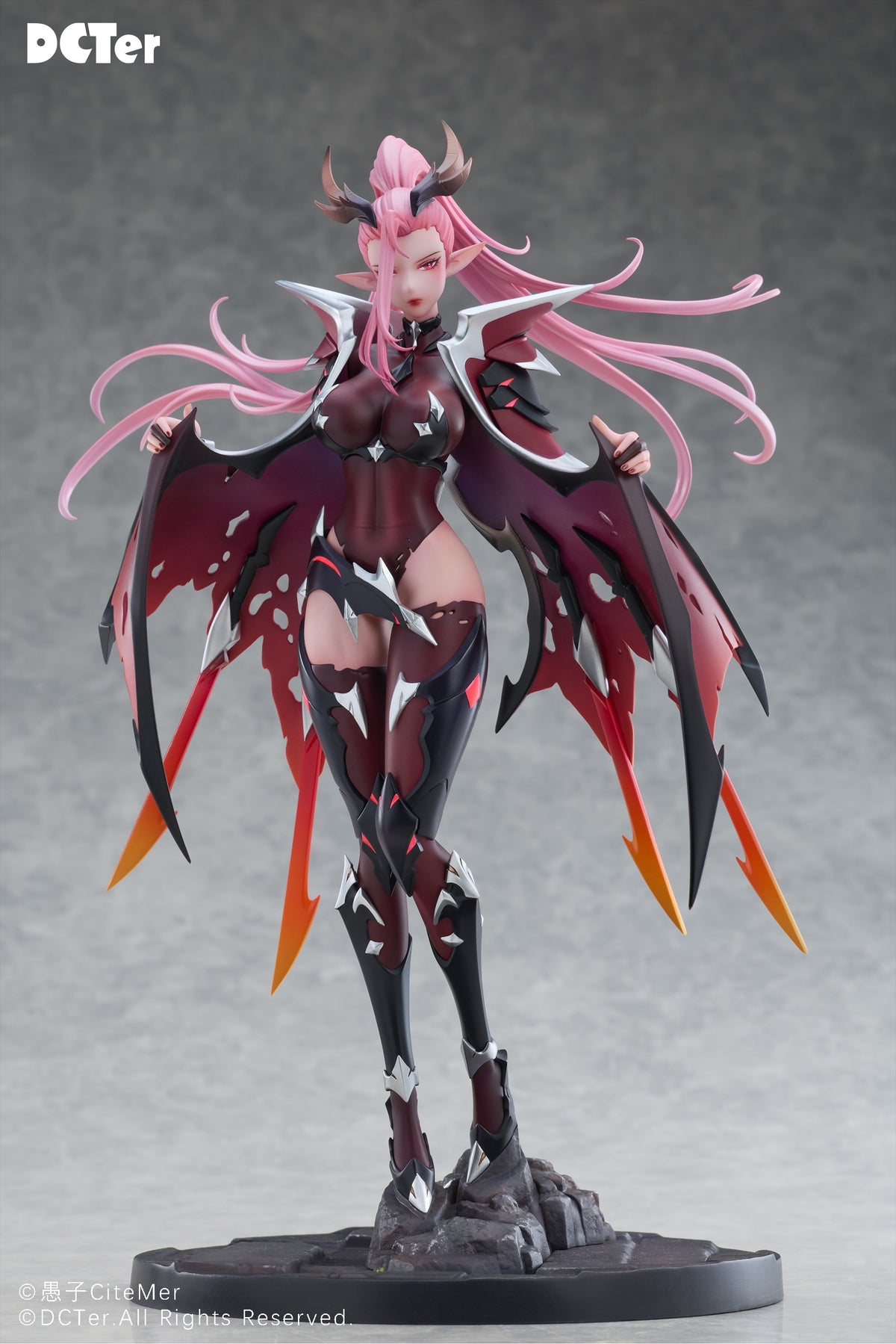 DCTer 龍姬士 Hesrion 1/7比例 塗裝完成品模型